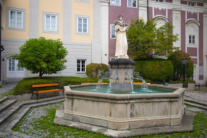 Alter Theaterbrunnen