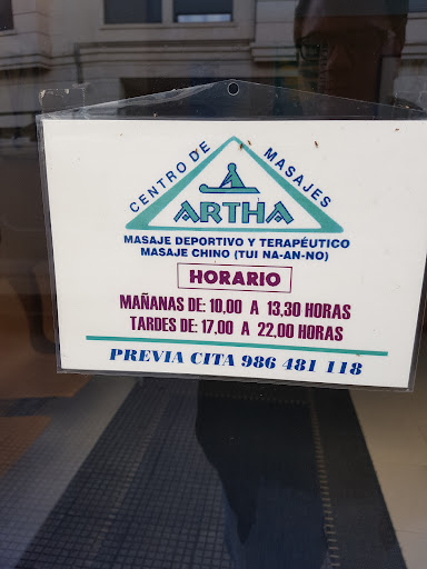 Clínica Veterinaria Poveda en Roquetas de Mar