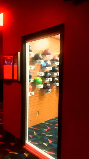 Bowling Alley «AMF Saxon Lanes», reviews and photos, 61 Little Canada Rd W, St Paul, MN 55117, USA