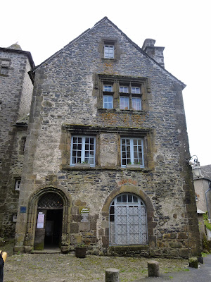 Communaute Com Du Pays de Salers à Salers