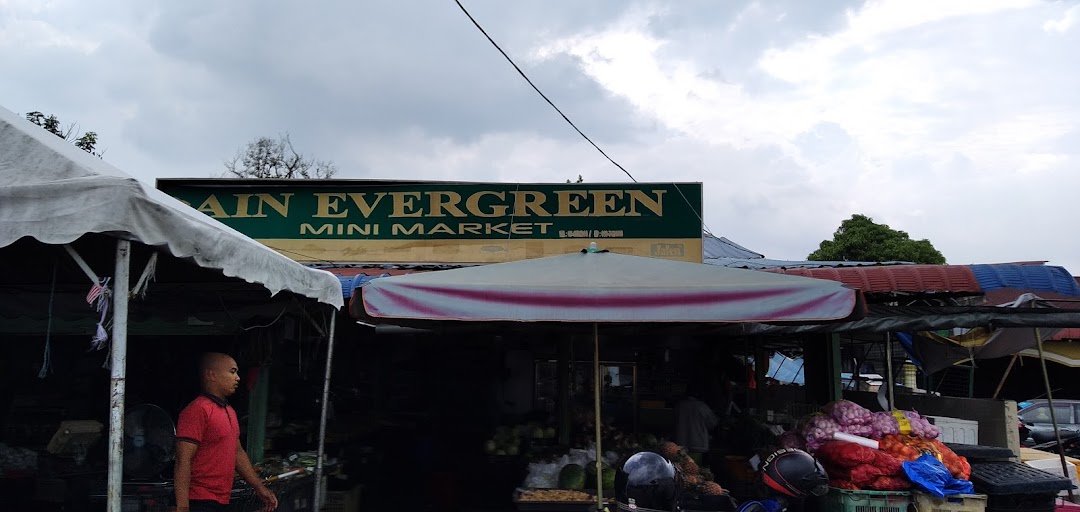 Ain Evergreen Mini market, Jalan pasar di bandar Parit Raja