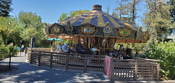 Happy Hollow Park & Zoo