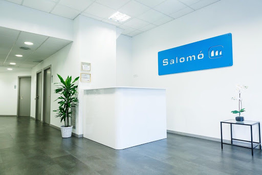 Clínica Dental Salomó | Tu dentista en Mataró en Mataró, Barcelona