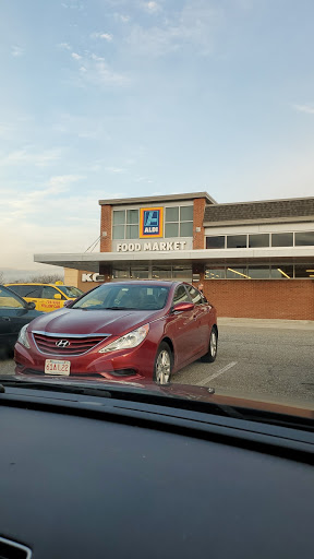 Supermarket «ALDI», reviews and photos, 903 Riverdale St, West Springfield, MA 01089, USA