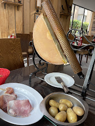 Photo n°217 de Le Chalet Savoyard à Paris ()