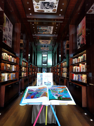 Book Store «TASCHEN Store Beverly Hills», reviews and photos, 354 N Beverly Dr, Beverly Hills, CA 90210, USA