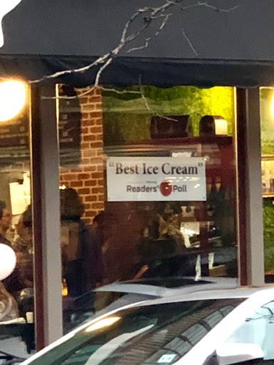 Ice Cream Shop «J.P. Licks», reviews and photos, 150 Charles St, Boston, MA 02114, USA