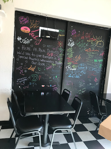 Donut Shop «Real Donuts #1», reviews and photos, 1811 W Charleston Blvd #1, Las Vegas, NV 89102, USA