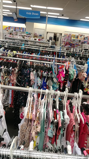 Clothing Store «Ross Dress for Less», reviews and photos, 640 Concar Dr, San Mateo, CA 94402, USA