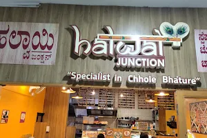 Halwai Junction image