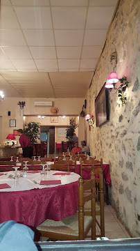 Atmosphère du Pizzeria Le Petit Naples® (uniquement à emporter) à Le Tourne - n°1