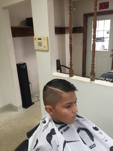 Barber Shop «5 Star Barbershop», reviews and photos, 2014 Tytus Ave, Middletown, OH 45042, USA