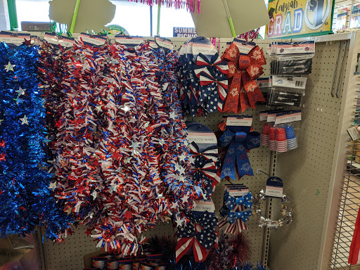 Dollar Store «Dollar Tree», reviews and photos, 1079 Pearl Rd, Brunswick, OH 44212, USA