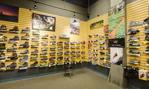 Sporting Goods Store «Bent Gate Mountaineering», reviews and photos, 1313 Washington Ave, Golden, CO 80401, USA