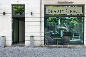 Beauty Grace Berlin - Microblading & Wimpernverlängerung image