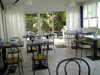 Atmosphère du Restaurant français La Cabane du Mauret à Andernos-les-Bains - n°1