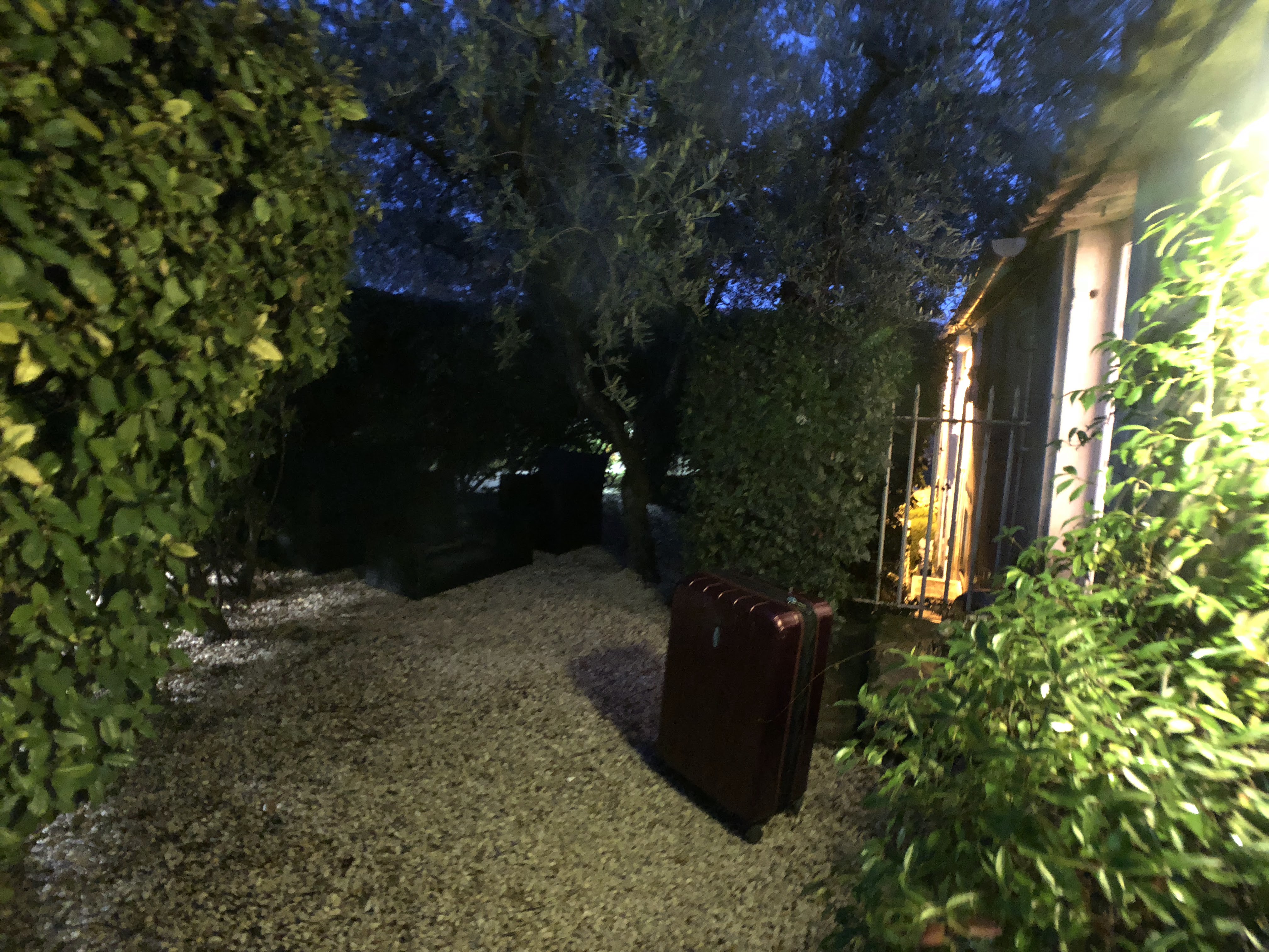 Photo n° 8 de l'avis de Kar. fait le 15/03/2018 à 05:50