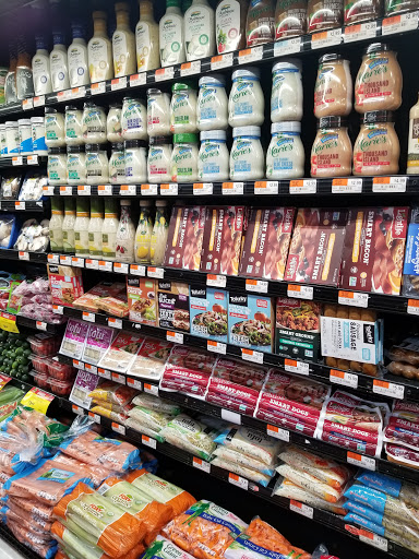 Supermarket «Fine Fare Supermarkets», reviews and photos, 656 Castle Hill Ave, Bronx, NY 10473, USA