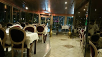 Atmosphère du Restaurant indien Le Kashmir (Port Saint laurent) à Saint-Laurent-du-Var - n°3