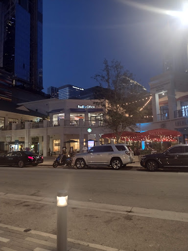 Shopping Mall «The Shops at Mary Brickell Village», reviews and photos, 901 S Miami Ave, Miami, FL 33130, USA