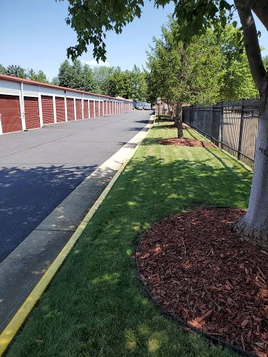 Self-Storage Facility «Backlick Self Storage», reviews and photos, 6880 Commercial Dr, Springfield, VA 22151, USA