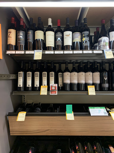 Wine Store «Total Wine & More», reviews and photos, 800 N Glebe Rd, Arlington, VA 22203, USA