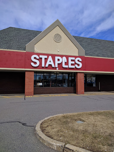 Office Supply Store «Staples», reviews and photos, 17 Paradise Rd, Salem, MA 01970, USA