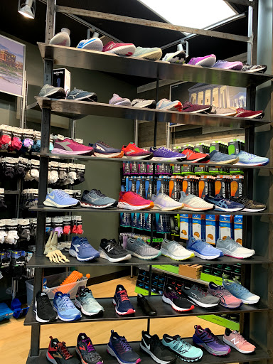 Sporting Goods Store «Fleet Feet Sports», reviews and photos, 11651 W Broad St, Henrico, VA 23233, USA