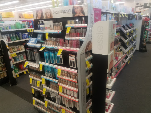 Drug Store «CVS», reviews and photos, 23391 Farmington Rd, Farmington, MI 48336, USA