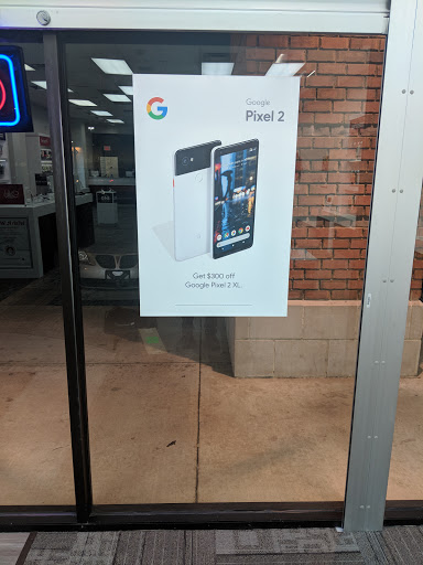 Cell Phone Store «Verizon Authorized Retailer - A Wireless», reviews and photos, 7464 Winchester Rd #109, Memphis, TN 38125, USA