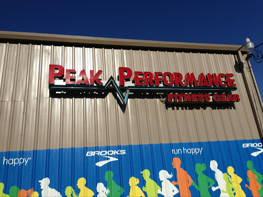 Running Store «Peak Performance - The Running Store», reviews and photos, 519 N 78th St, Omaha, NE 68114, USA