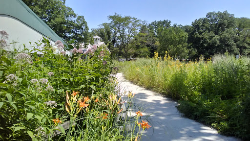 Recreation Center «Little Red Schoolhouse Nature Center», reviews and photos, 9800 Willow Springs Rd, Willow Springs, IL 60480, USA