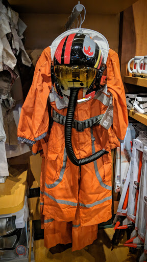 Toy Store «Disney Store», reviews and photos, 400 Commons Way, Bridgewater, NJ 08807, USA