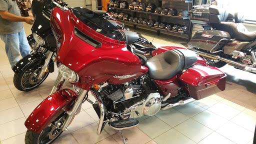 Motorcycle Dealer «Cape Cod Harley-Davidson», reviews and photos, 750 MacArthur Blvd, Pocasset, MA 02559, USA