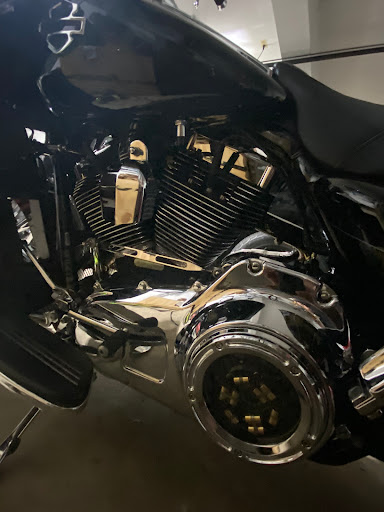 Motorcycle Repair Shop «South Side Motorcycle Company», reviews and photos, 13341 SW Hwy Ste D, Orland Park, IL 60462, USA