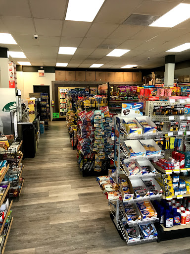 Grocery Store «Crosspoint Market», reviews and photos, 8912 Village Shops Dr, Fairfax Station, VA 22039, USA