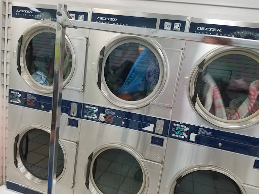 Laundromat «Super Matt Laundry», reviews and photos, 1522 Lakeview Dr, Sebring, FL 33870, USA