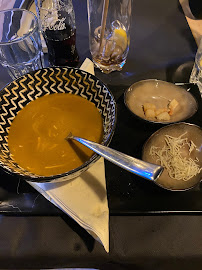 Plats et boissons du Restaurant de fondues L'Atelier Marcel - fondue à Megève - n°12