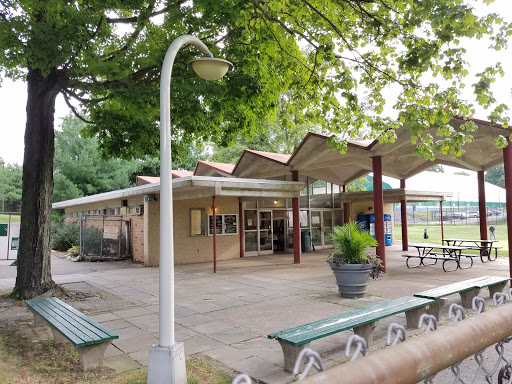 Golf Course «Christopher Morley Park Golf», reviews and photos, 500 Searingtown Rd, Roslyn, NY 11576, USA