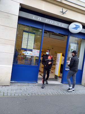 La Banque Postale à Serris