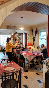 Atmosphère du Restaurant Le Bouchon des Radeliers à Chamblay - n°15