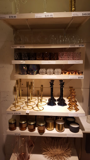 Furniture Store «CB2», reviews and photos, 34 Ellis St, San Francisco, CA 94102, USA