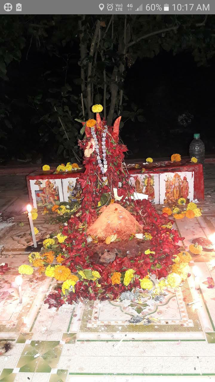 Maa Dacait Kali Mandir (माँ डकैत काली मंदिर)