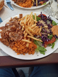 Plats et boissons du Restaurant Döner Kebab à Moret-sur-Loing - n°1