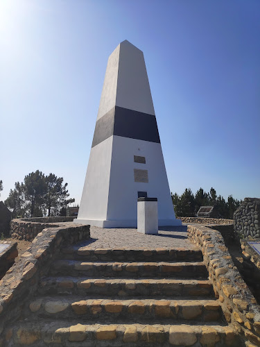 Estacionamento do Centro Geodésico de Portugal