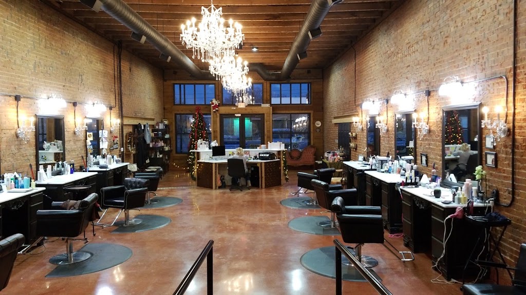 Main Street Parlor 76058
