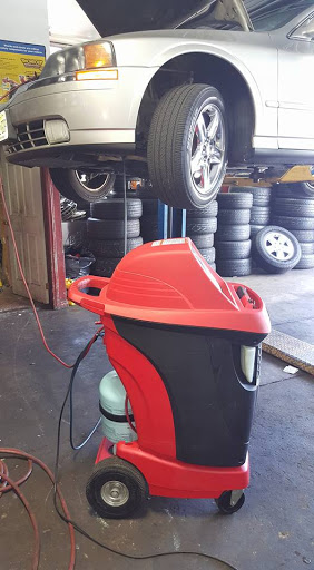 Auto Repair Shop «Community Tire Shop & Auto Service», reviews and photos, 198 Lakeview Ave, Clifton, NJ 07011, USA