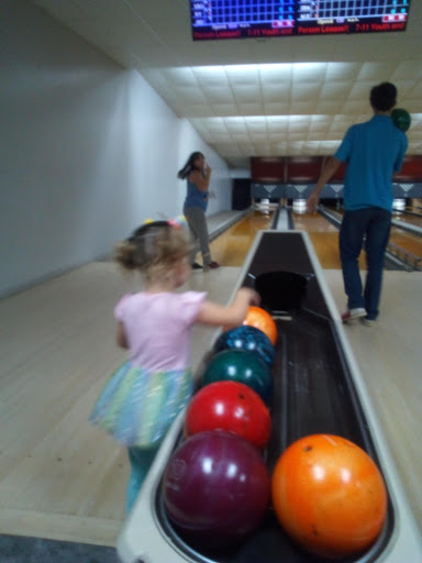 Bowling Alley «Tell City Bowling Center», reviews and photos, 322 IN-66, Tell City, IN 47586, USA