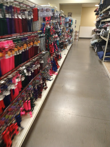 Animal Feed Store «Shoppers Supply», reviews and photos, 2880 S Alma School Rd, Chandler, AZ 85286, USA