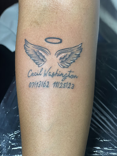 Explore leg tattoo ideas for men, creative tattoo ideas in Houston, available at Sintown Tattoo Studio